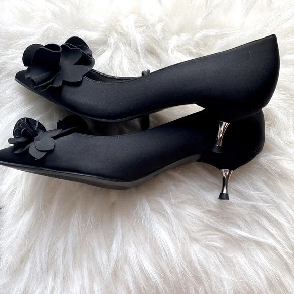 Zara Black Basic Pointed Shoes Sz 6 NWOT - Picture 3 of 6